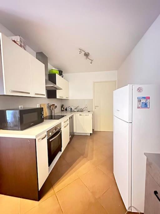 Appartement F3, 2 Chambres Ivry-sur-Seine Kültér fotó